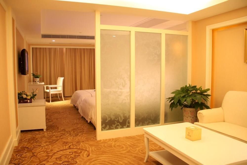 Huizhou Jinhuayue International Hotel Exteriér fotografie